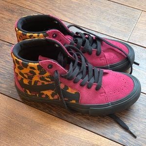 Leopard sk8 high top vans youth size 4.5